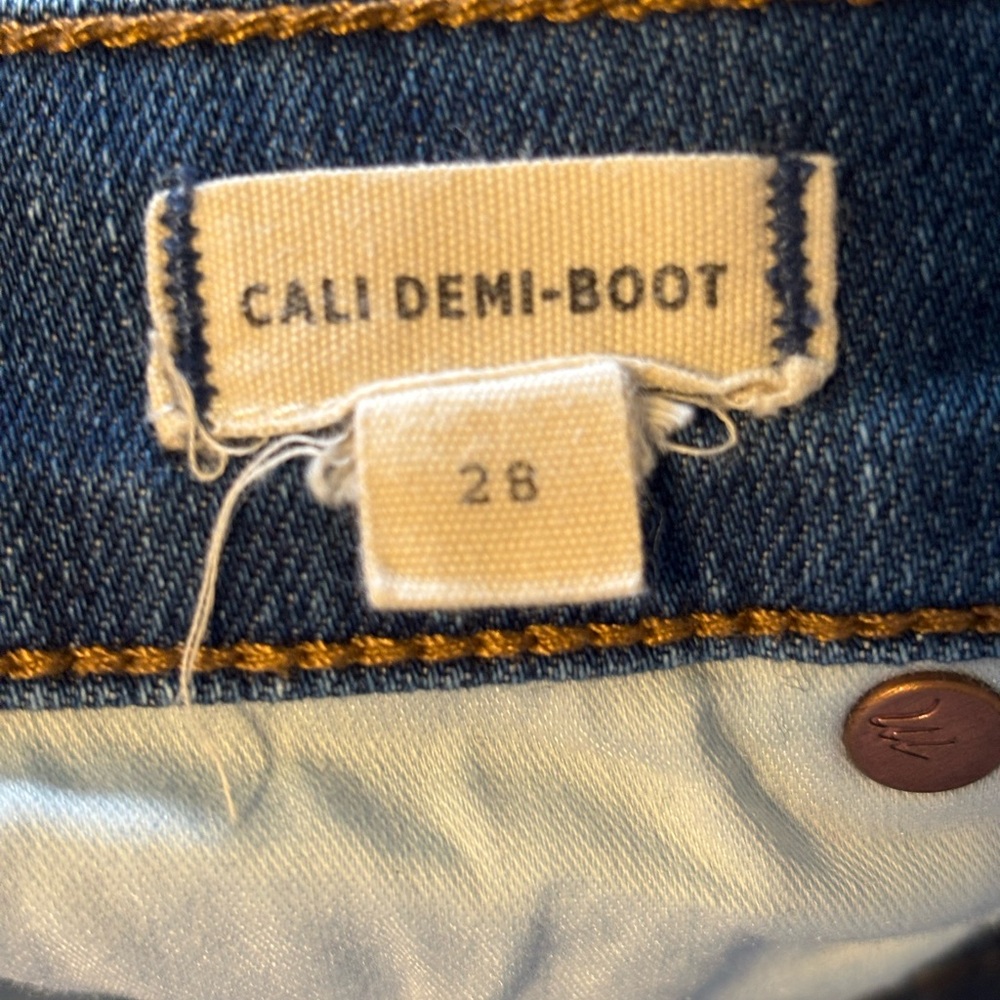 Madewell Cali Demi Boot Jeans Back-Seam Edition Released Raw Hem Size 28 - Picture 6 of 13